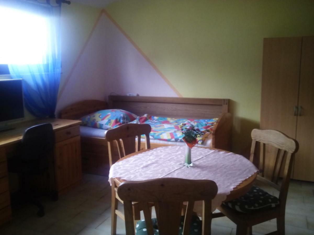 Bea'S Monteurzimmer Seckach Ngoại thất bức ảnh