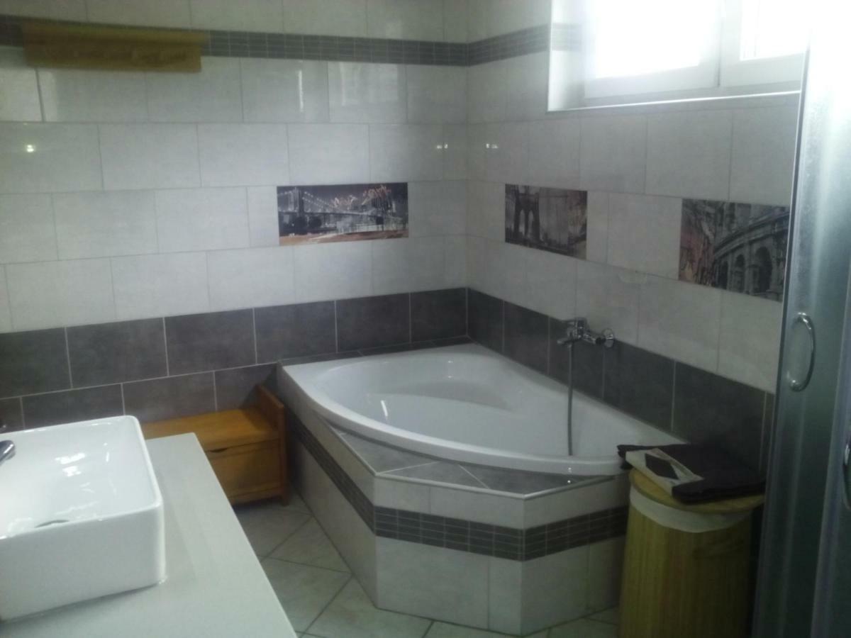 Bea'S Monteurzimmer Seckach Ngoại thất bức ảnh